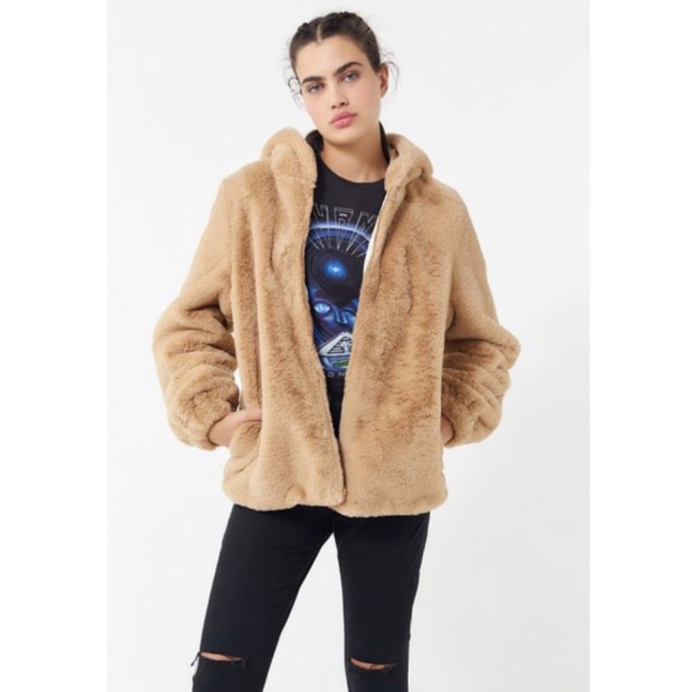 UO Lilly Zip Up Faux Fur Jacket